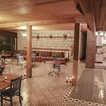 Hotel Aksu
