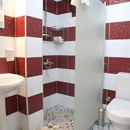 Aksu Otel 2*
