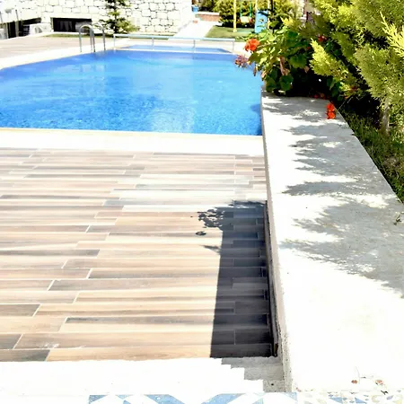 Aksu Otel 2*